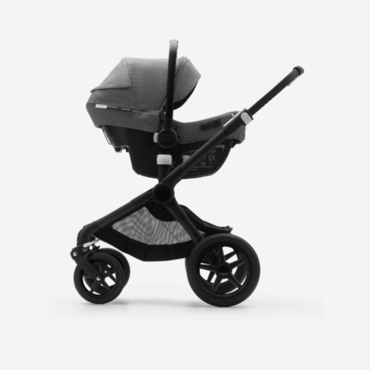 Bugaboo Nuna Turtle Air autosjedalica i ISOFIX baza